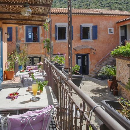 Museum Hotel George Molfetas Argostoli  Exterior foto